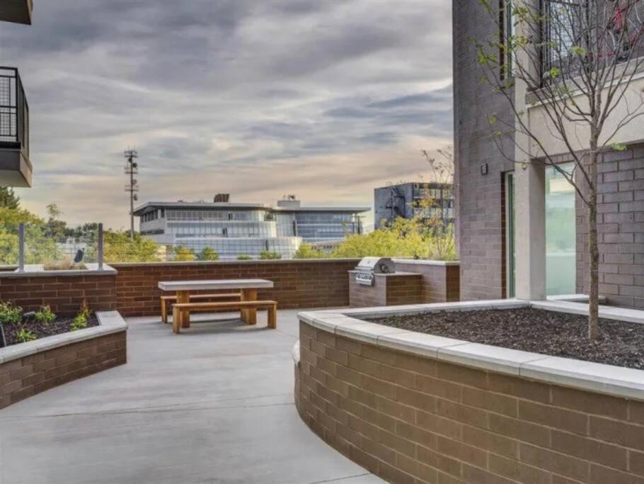 Apartmán Luxurious Retreat In Slc Salt Lake City Exteriér fotografie