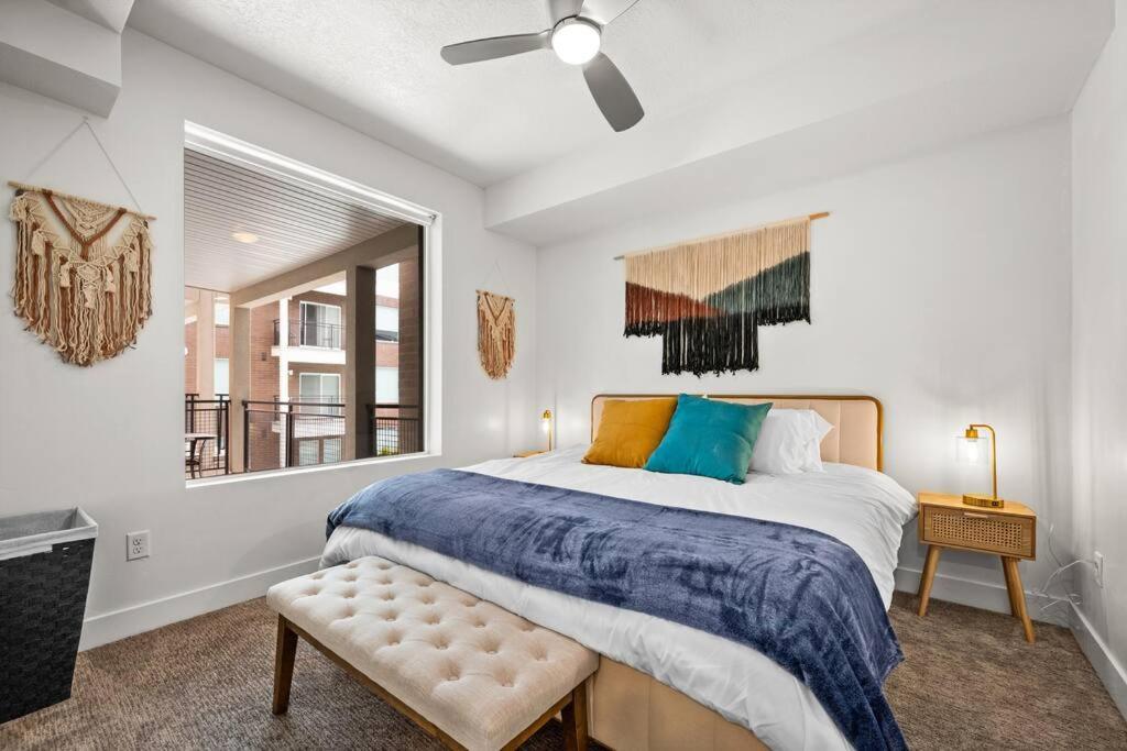 Apartmán Luxurious Retreat In Slc Salt Lake City Exteriér fotografie